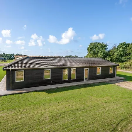 Beautiful Built In 2026 With Activity And Outdoor Sauna Feriehus Stavning
